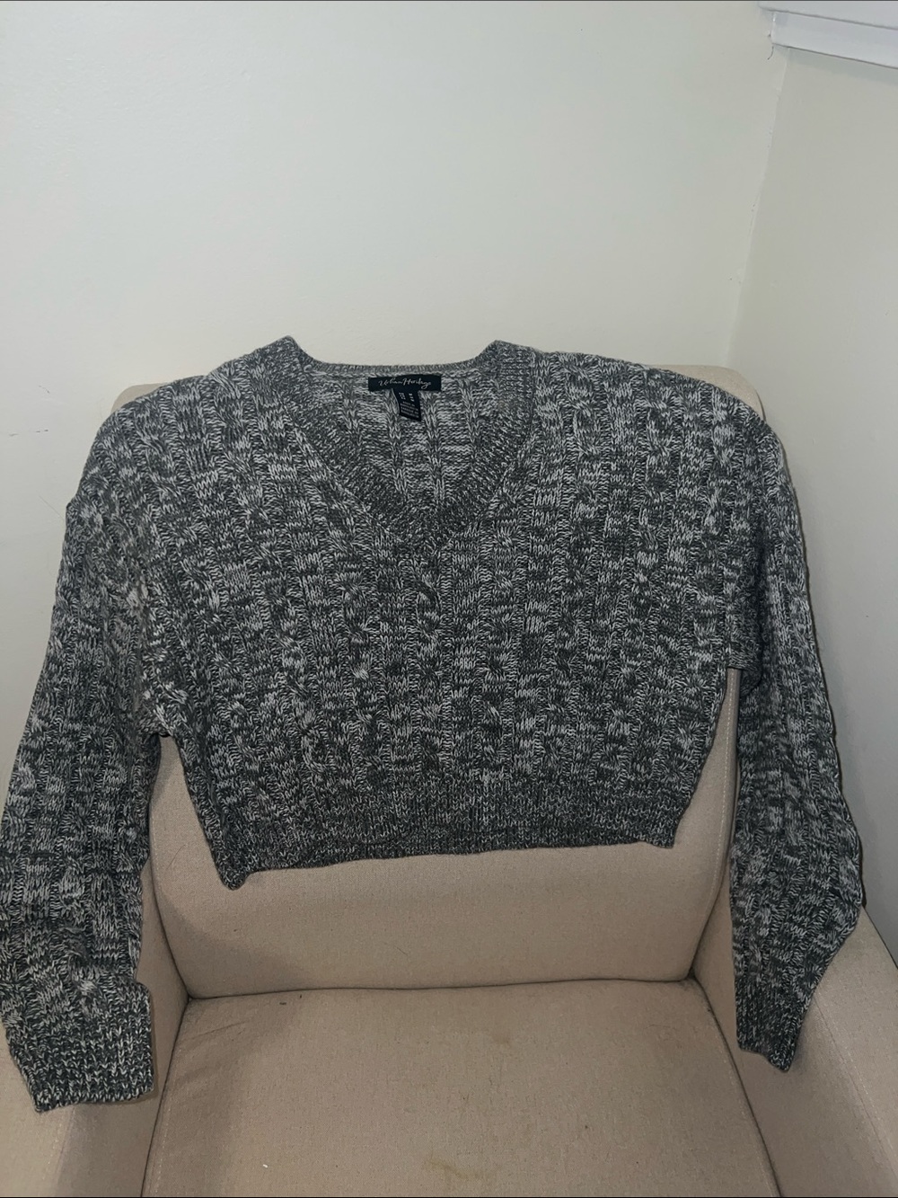 Dark/light Grey Cropped Knit Sweater